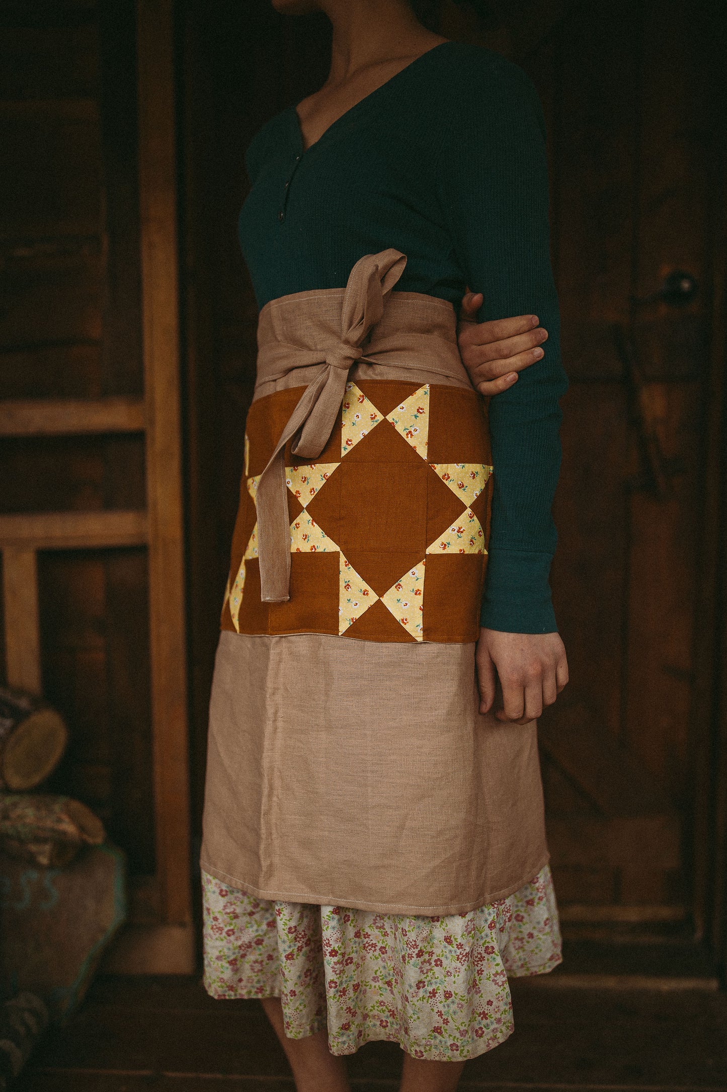 Linen Half Apron with quilt block pockets